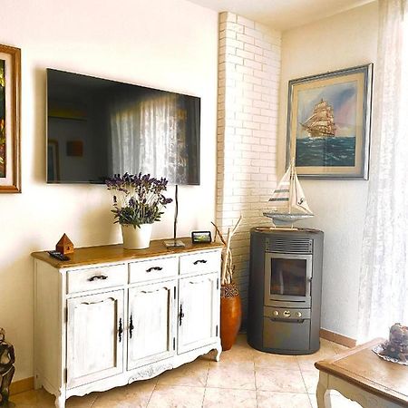 Ladya Apartment Алгеро Екстериор снимка